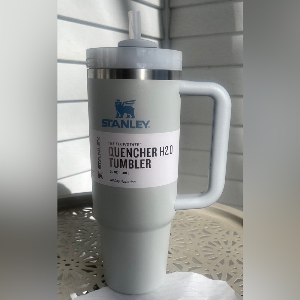 30oz FOG stanley tumbler with handle